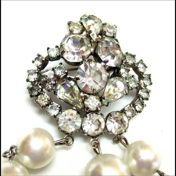 1950s Hattie Carnegie Chandelier Crystal Orb Vintage Crown Pearl Brooch - Picture 5 of 8
